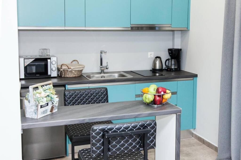 E Spacious Cornered Brand New Studio Apartment E Athens Exterior photo